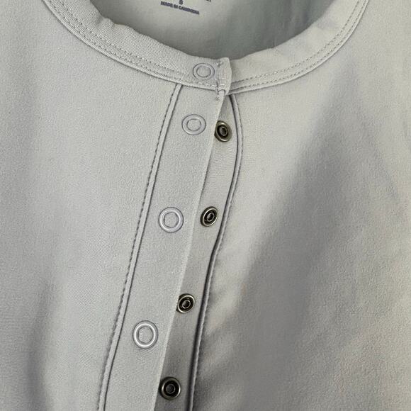 YPB Your Personal Best Snap Front Cropped Yoga Athletic Tank top NWT Small - Picture 3 of 5